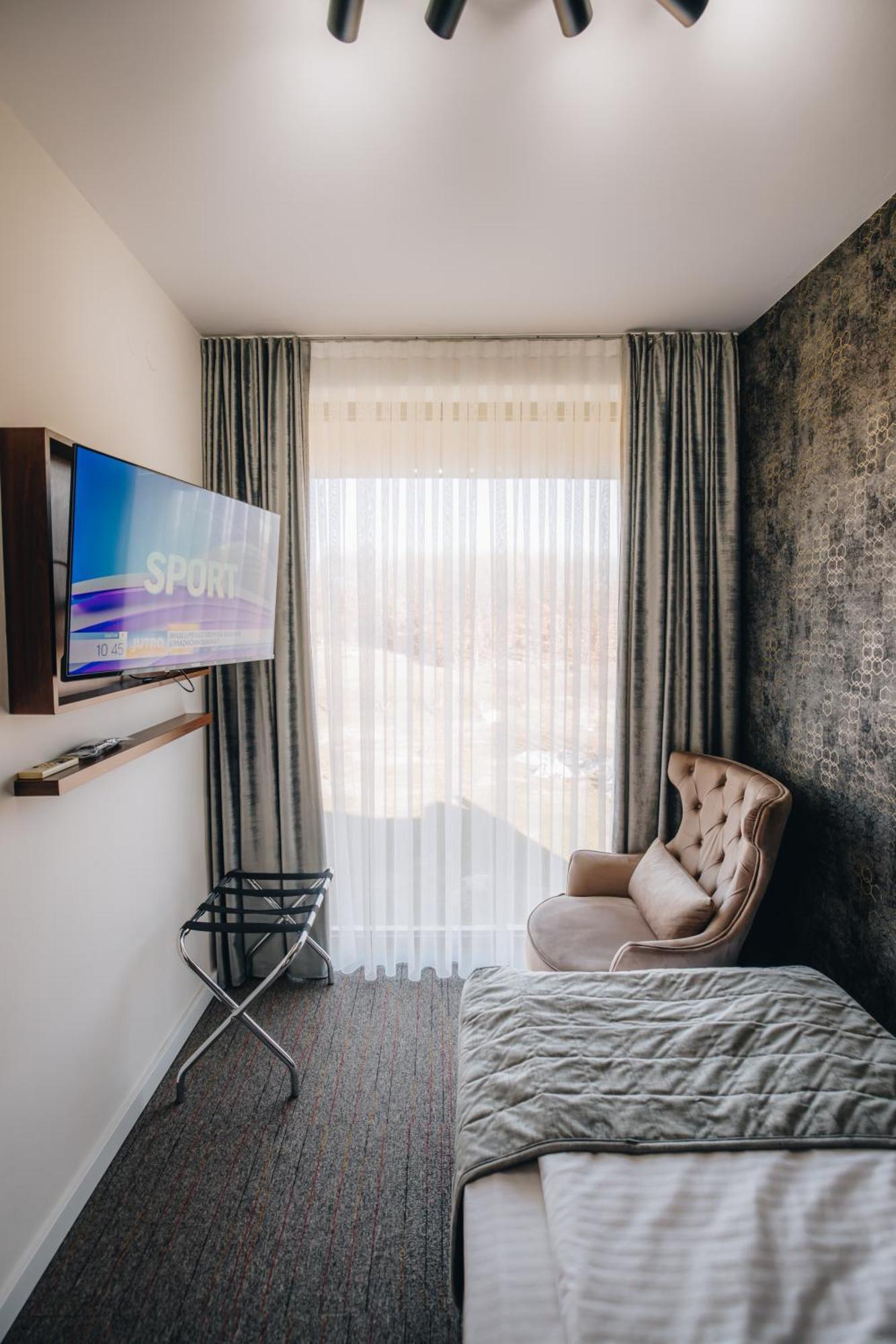 Garni Hotel Radovic Kragujevac Buitenkant foto