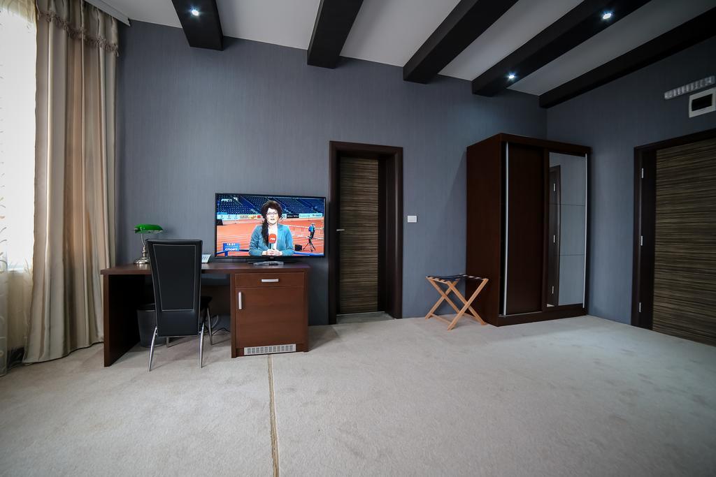 Garni Hotel Radovic Kragujevac Buitenkant foto