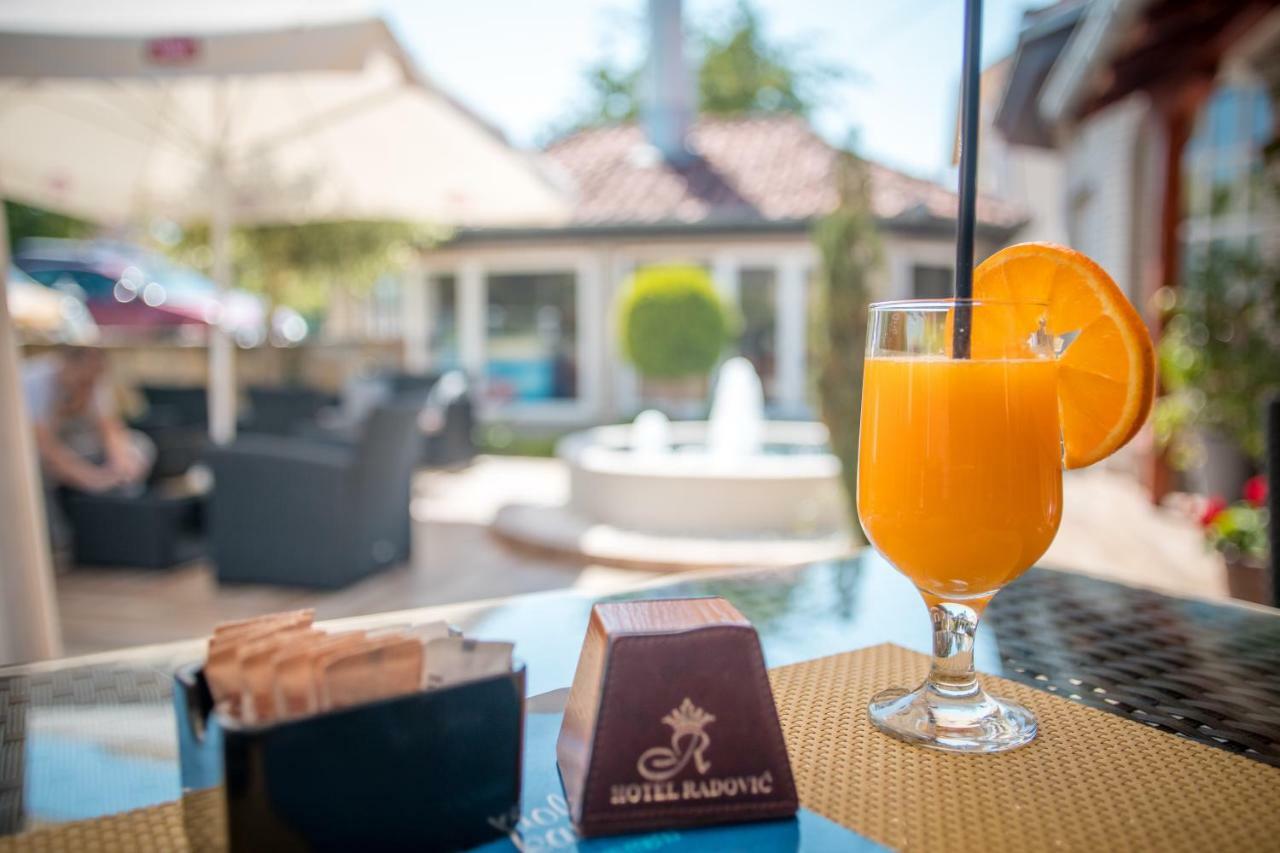Garni Hotel Radovic Kragujevac Buitenkant foto